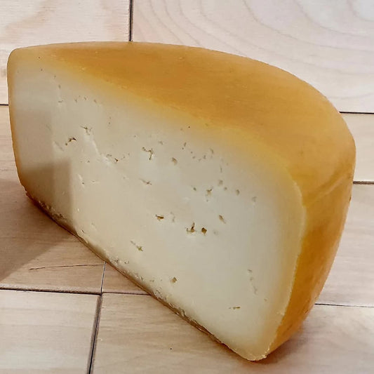 Ser Hrabianka (młody ementaler) ok. 300 g