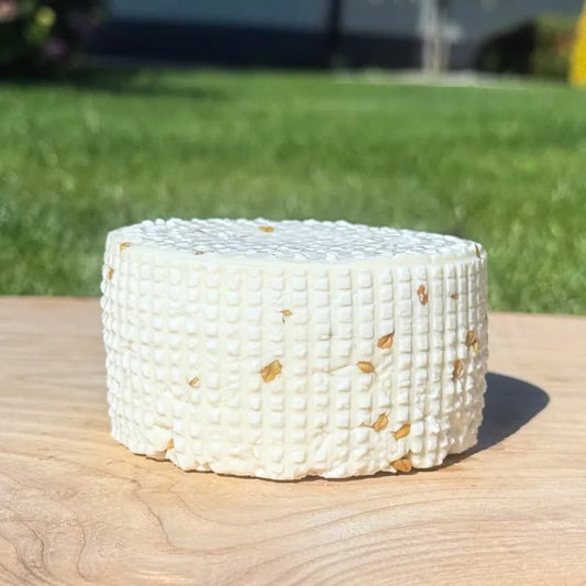 Serek podpuszczkowy z orzechami (300-330 g)