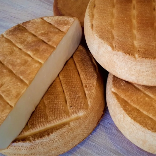 Ser Wędzony ok. 300 g