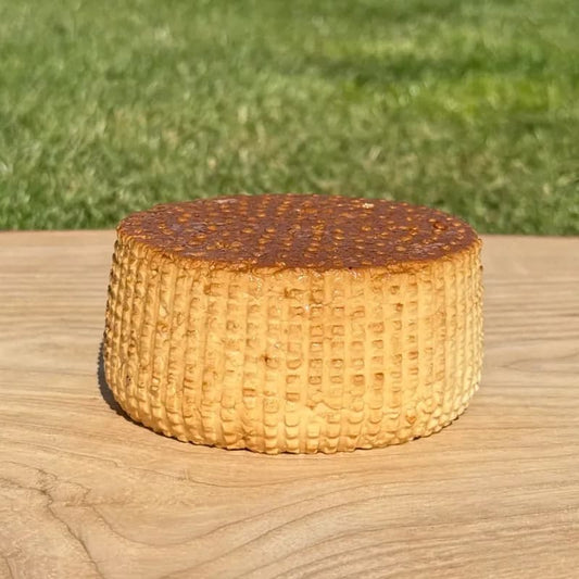 Ser wędzony (250-280 g)